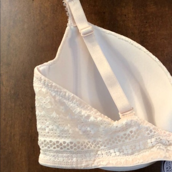 Full coverage VS bra - Picture 3 of 5